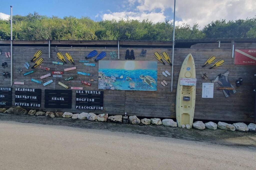 Local Willibrord Lodge Willibrordus Экстерьер фото
